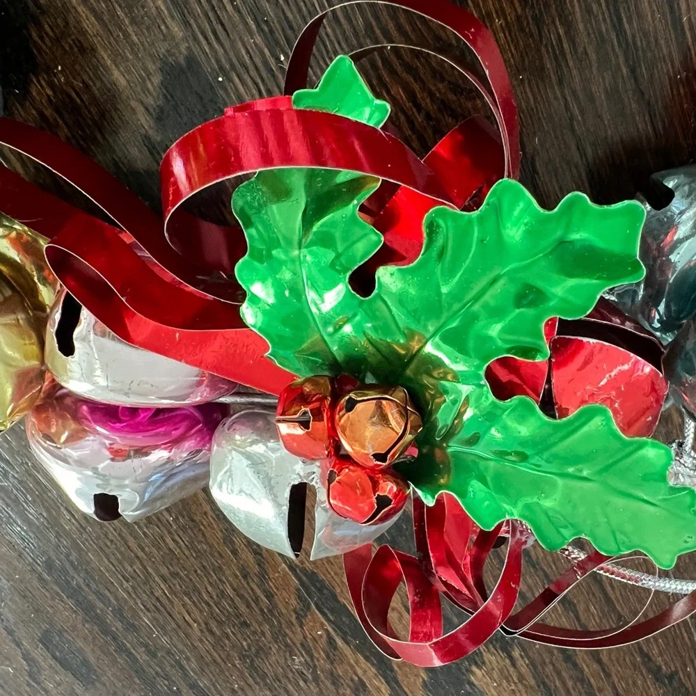 Large Metal 12 inches Jingle Bell Christmas Wreath vintage multicolor huge bells